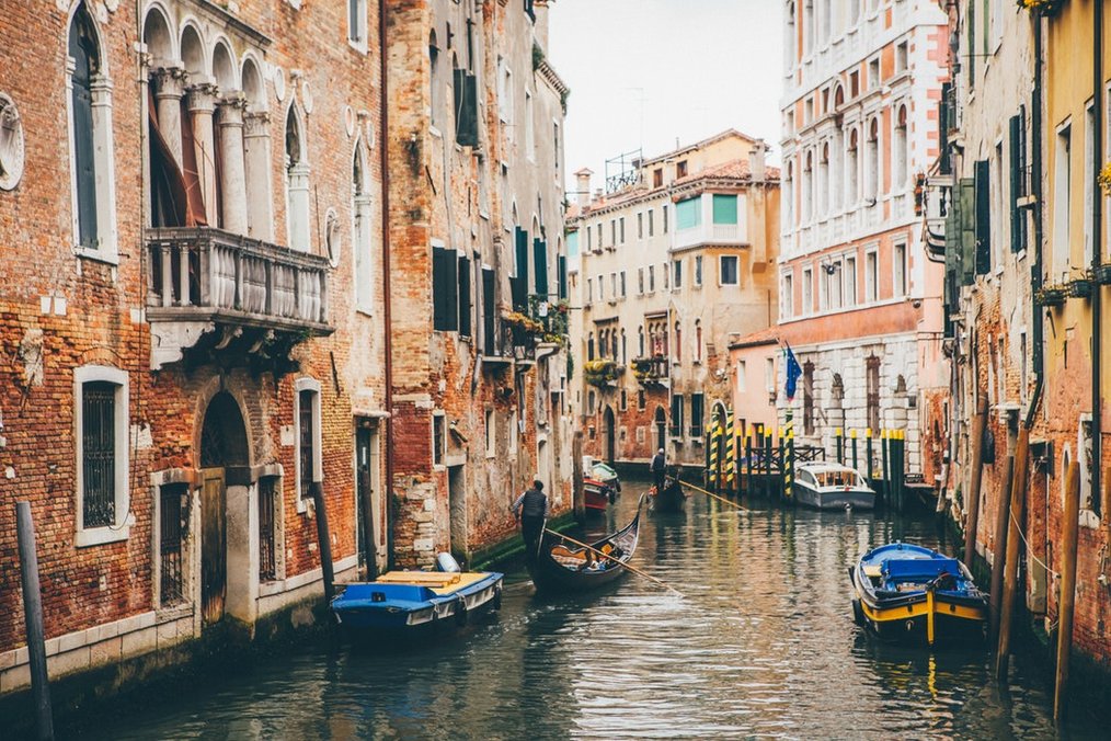 Photo credit:Nick Karvounis via Unsplash Should I Study Abroad in Italy or Spain?: Choosing a program