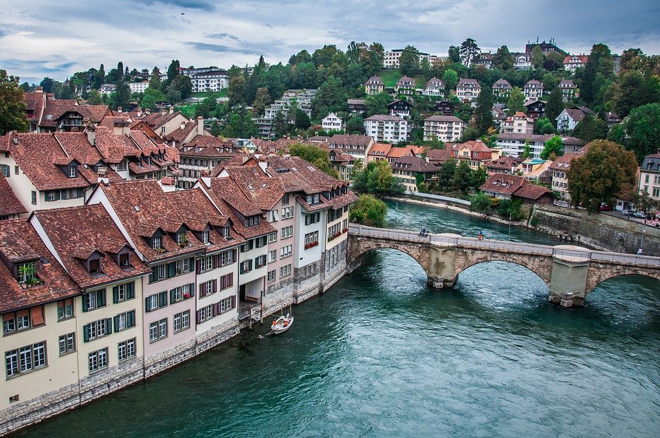 8 Incredible Places to Learn French Outside of France: Switzerland