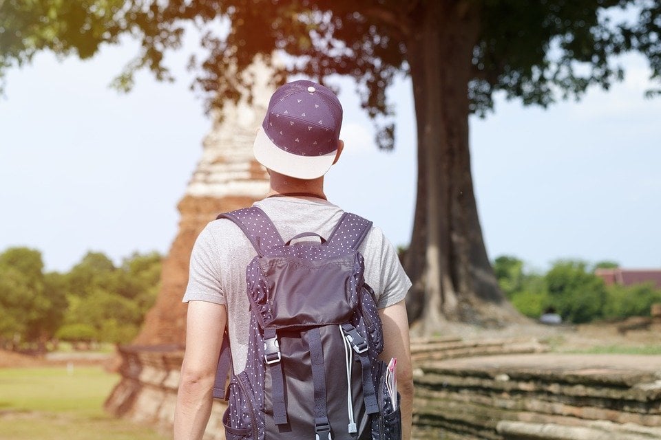 12 Great Books to Read Before Studying Abroad: Home