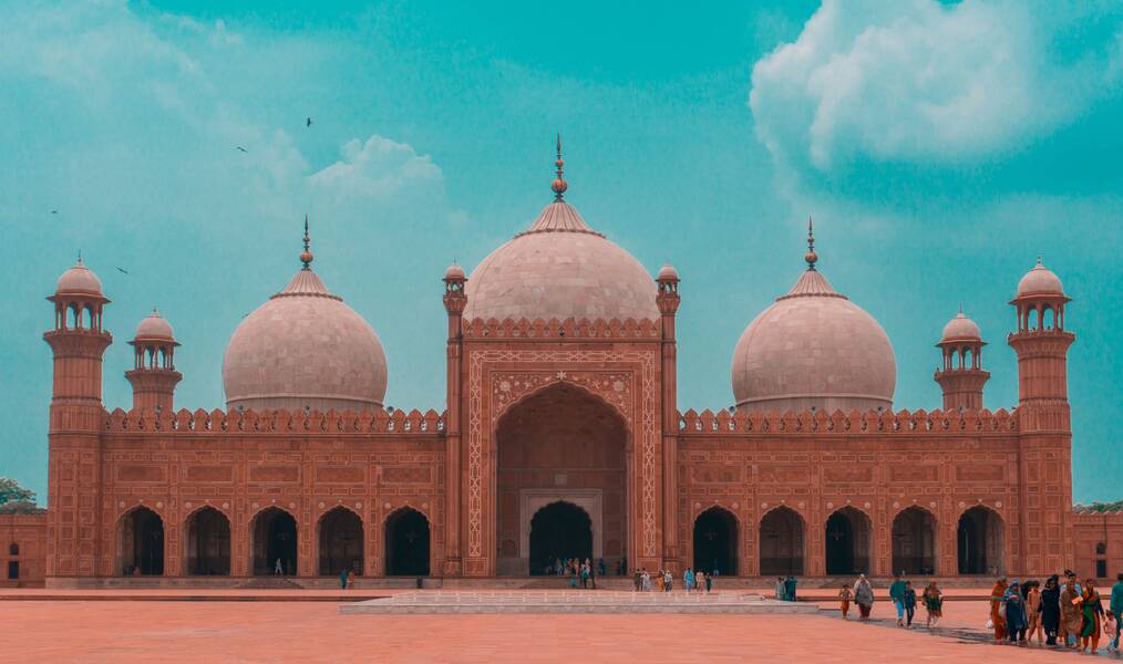 10 Insider Tips for Teaching ESL in the Middle East: Schools