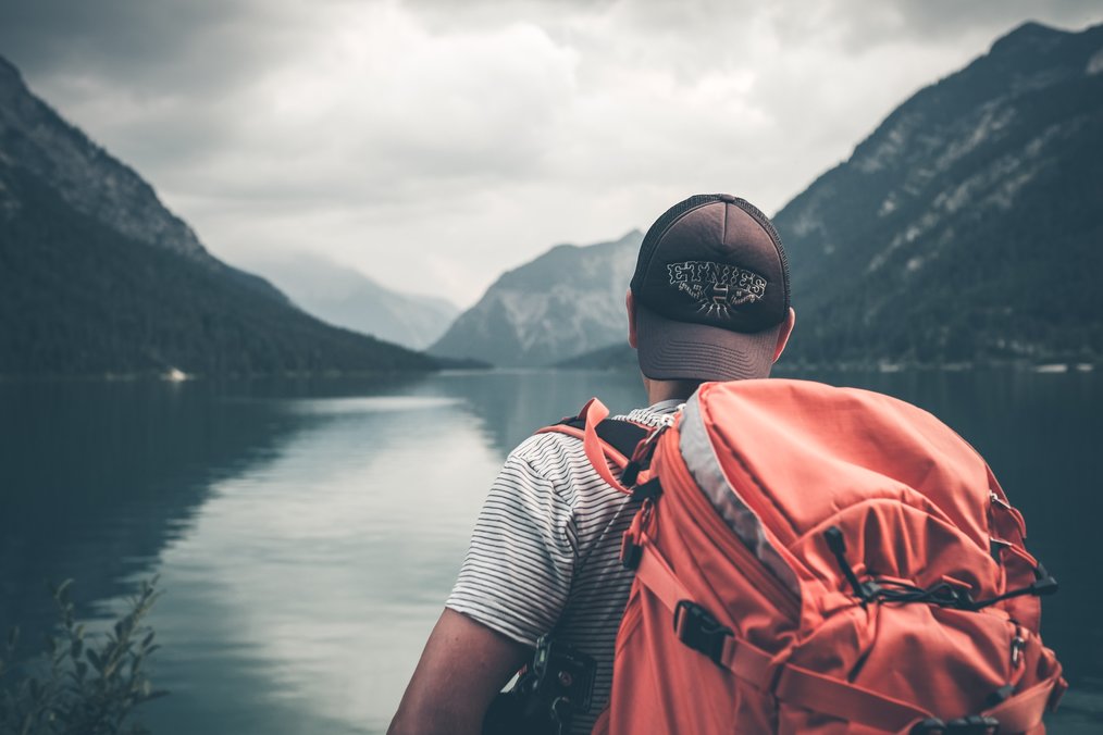 5 Sneaky Ways to Convince Your Parents to Let You Take a Gap Year Before College