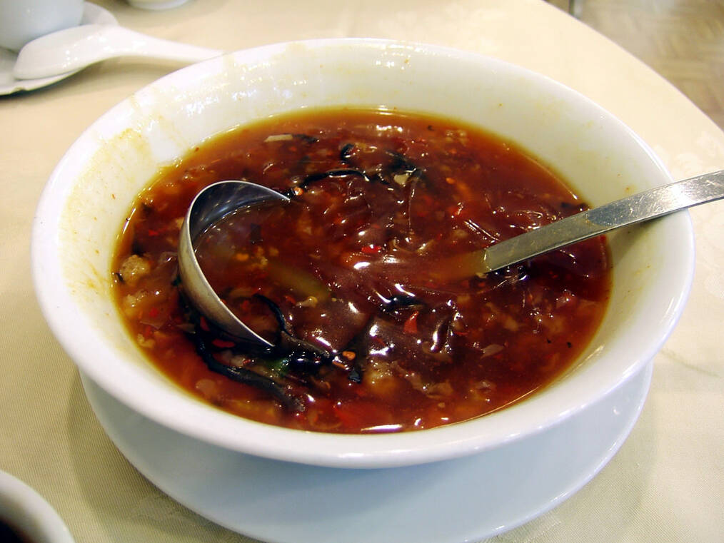 8 Chinese Foods You Must Try While Studying Abroad: Sichuan Hot & Sour Soup