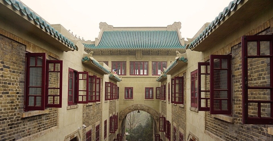 What It's Like Teaching English to University Students in China