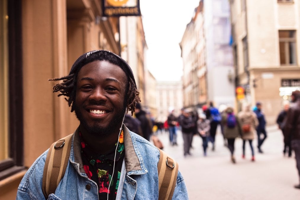 Should You Learn a Language in the Classroom or Through Immersion?