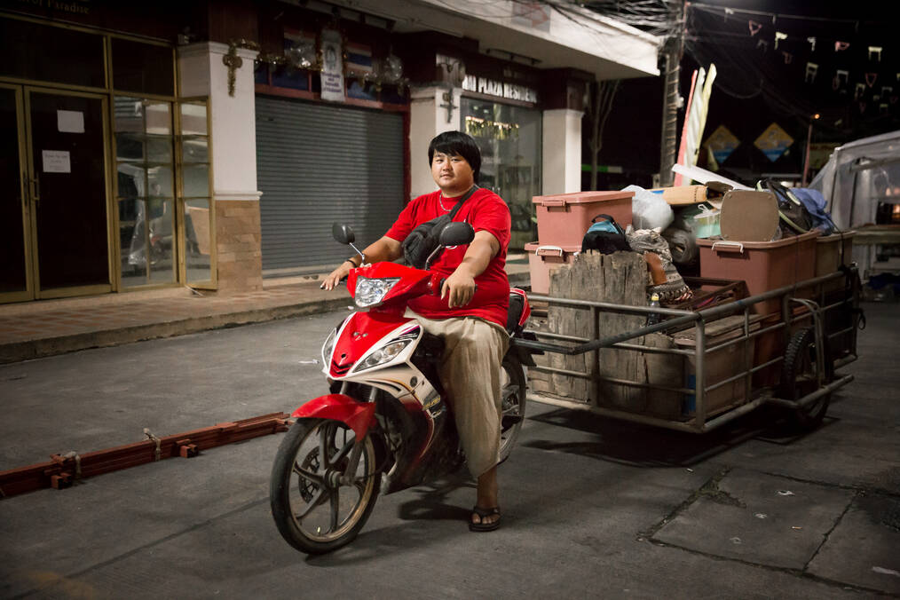  How to Volunteer Abroad in Small Business Development: Types of Small Business Development