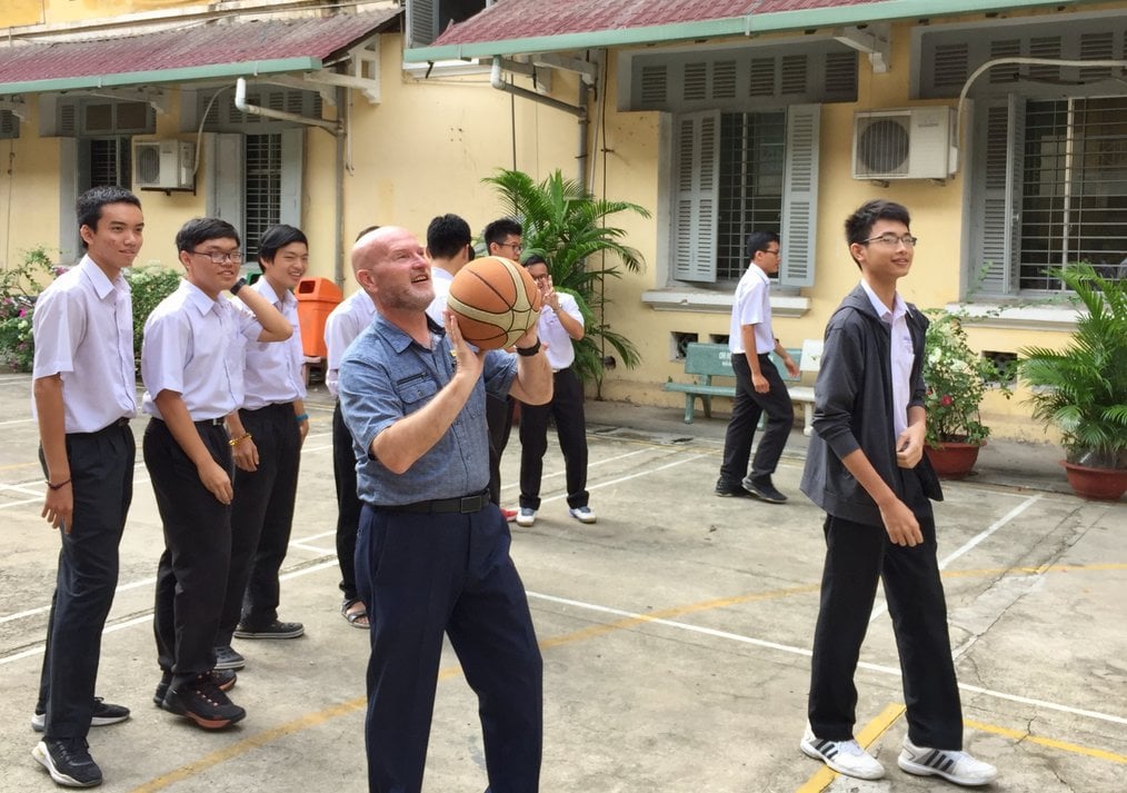 Photo by David, Ninja Teacher Vietnam Alum Tips for Teaching Advanced ESL Students: Types of Platforms to Teach