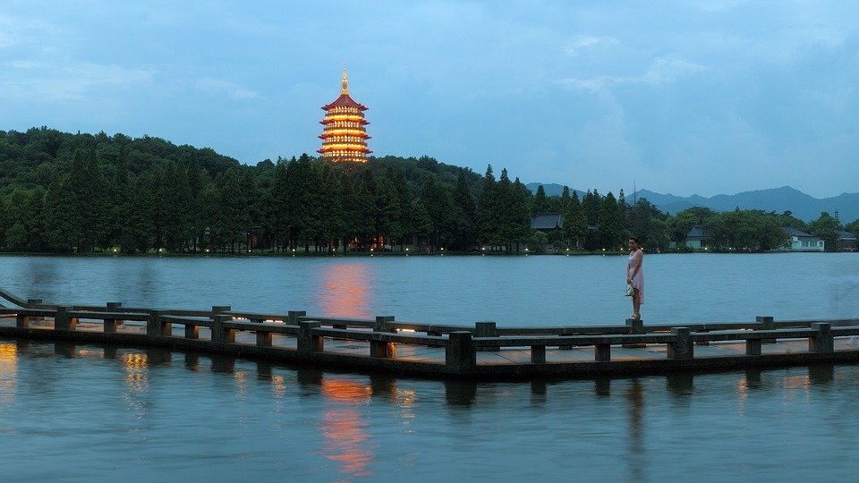 6 Destinations for Learning Chinese Abroad on a Budget: Hangzhou