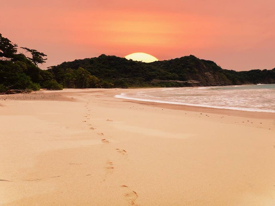 Where to Learn a Language on the Beach: Limon and Punterenas