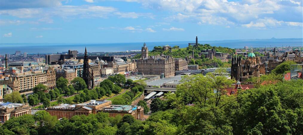 Top Cities to Study in the U.K.: Edinbugh