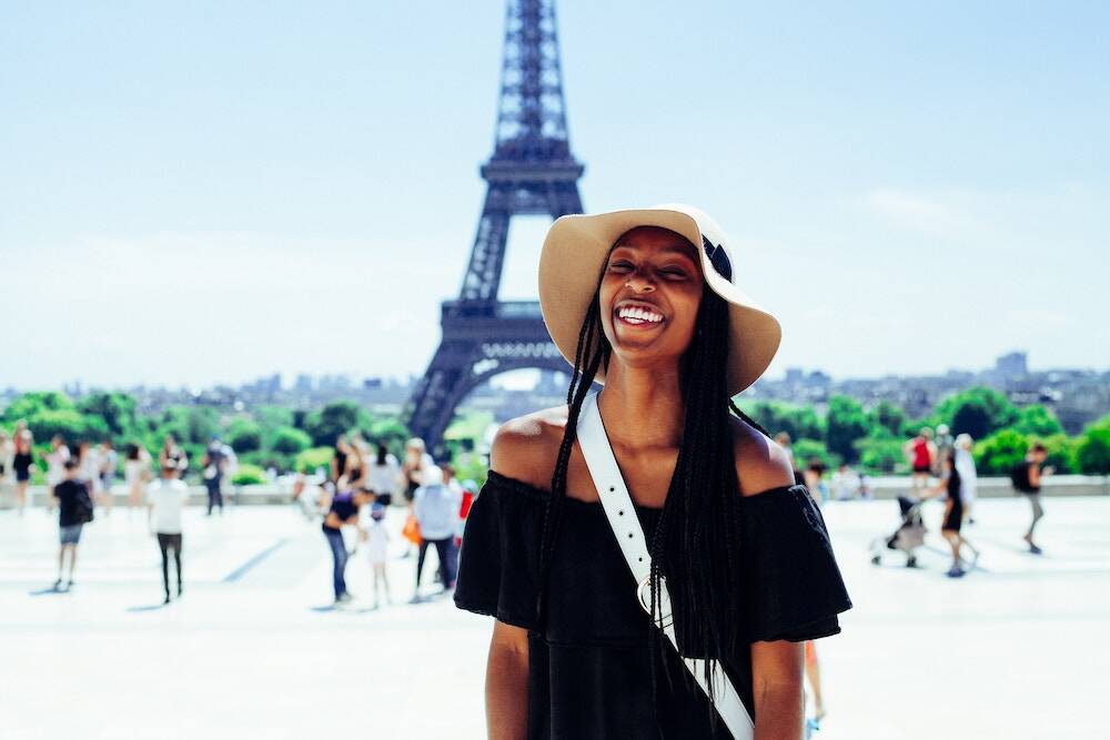 How to Study Abroad in France on a Budget