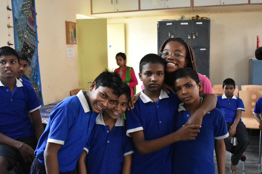 Lorelei, Volunteering With India