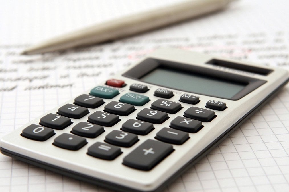 Featured Tax Papers Pixabay