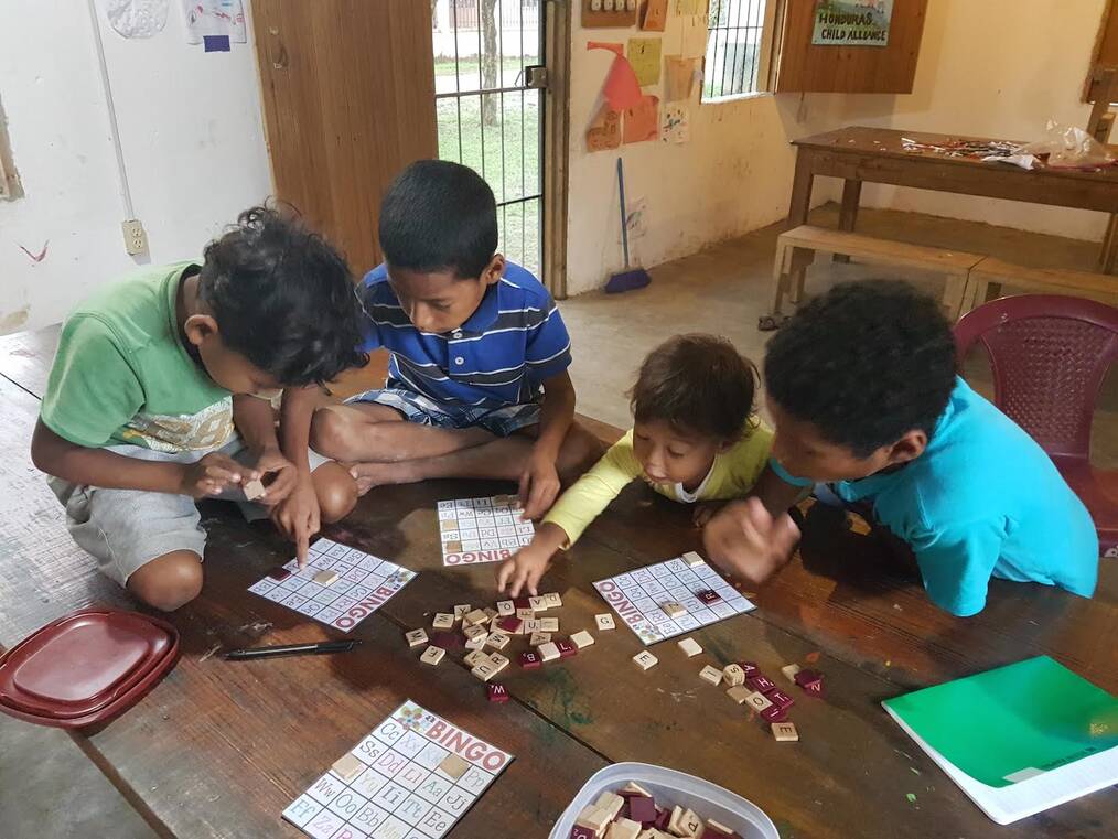 Play Last Letter, First Letter