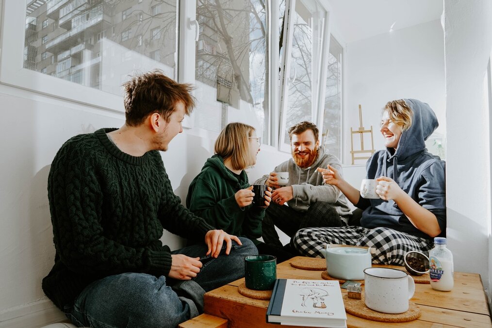 Roommates, Unsplash Roommates drinking coffee together