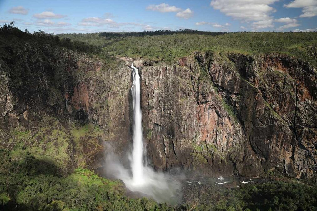 Image curtesy of Frank Fichtmüller, Canva An aerial view of Wallaman Falls