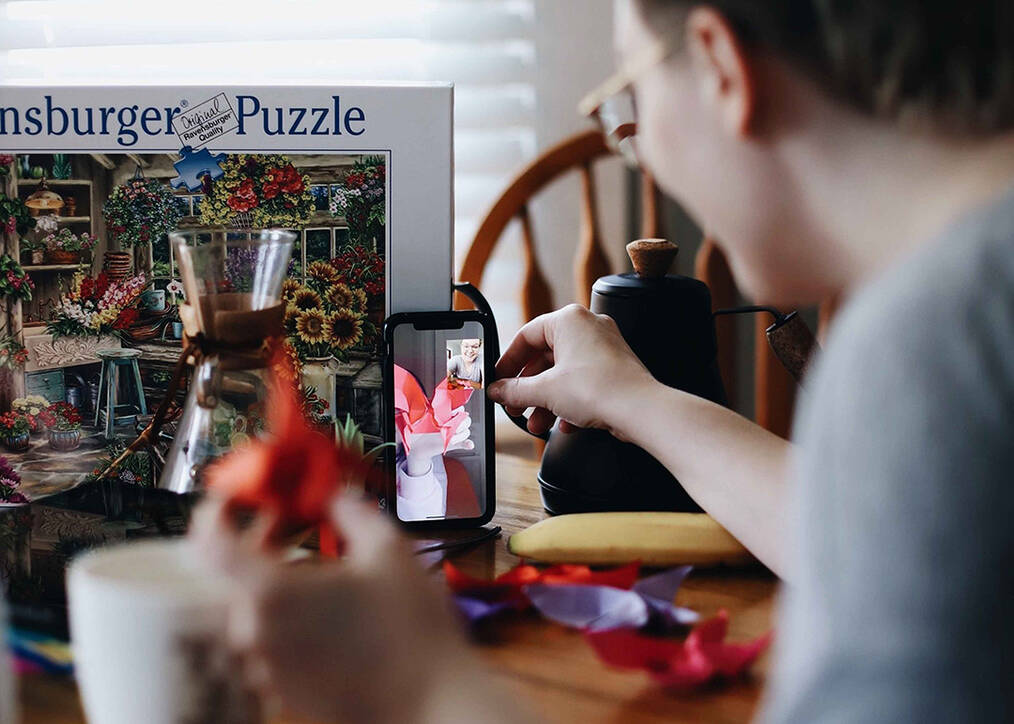 A couple using FaceTime for a date