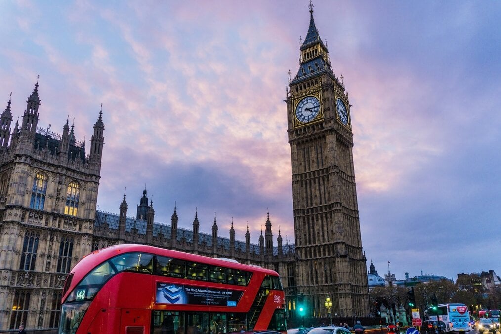 Big Ben, London A bus near Big Ben in London, England