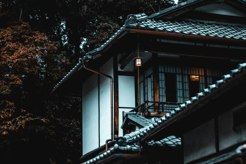 A white Japanese house