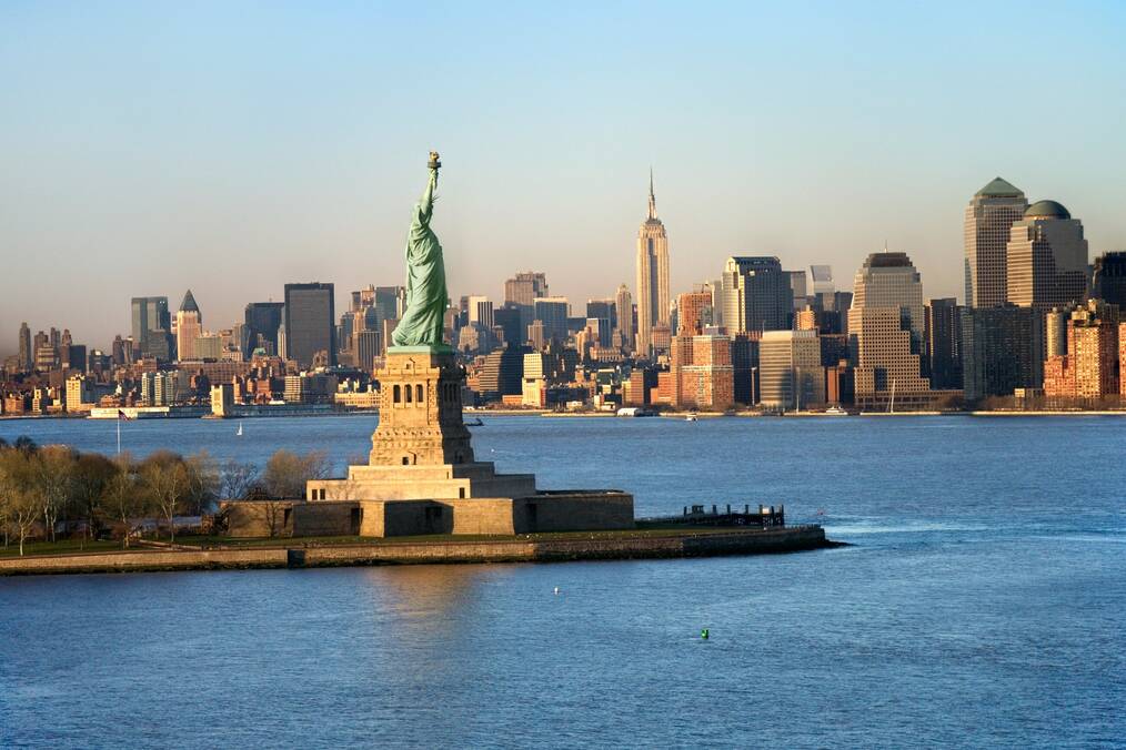 The statue of liberty and New York's skyline