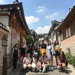 EF students exploring Seoul