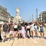 International students enjoy learning French in South France with Accent Français