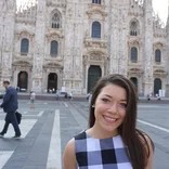 student standing in front of the Duomo di Milano