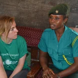 Projects Abroad intern learns from a Ghanaian Officer. 