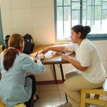 A Projects Abroad student receives Spanish lessons from an Argentinian tutor