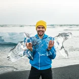 Experiencing Iceland with API!