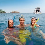 Discover paradise sailing the Whitsundays