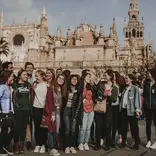 College students during orientation tour