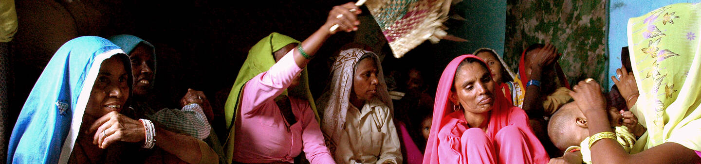 Volunteer Programs for Women's Rights