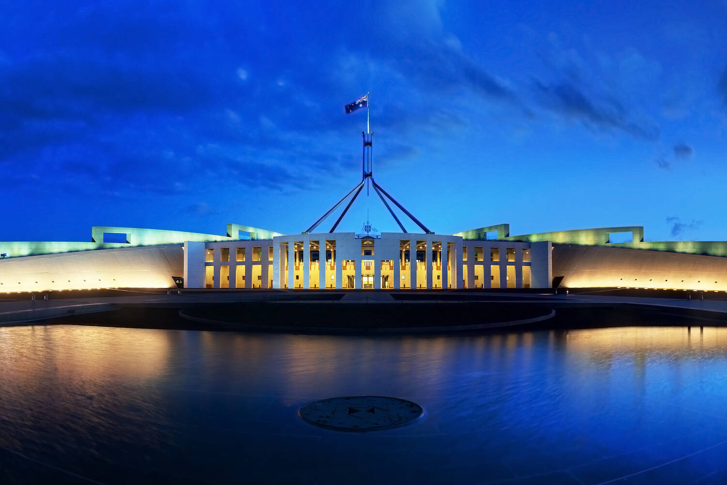 Study Abroad in Canberra, Australia - Photo by JJ Harrison via Wikimedia Commons