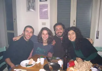 Joanna and roomies in Italy!