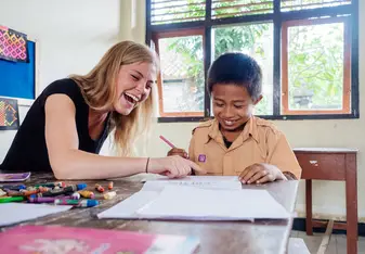 Teaching volunteer in Bali with IVHQ