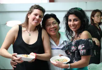 Learning how to make Pad Thai