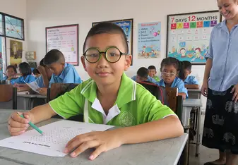 Teach in a Thai classroom