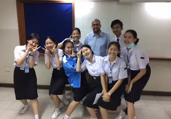 It's fun to teach English in Thailand!