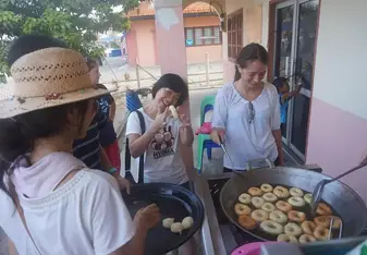 delicious doughnuts