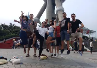Shanghai_groupphoto_PearlTower