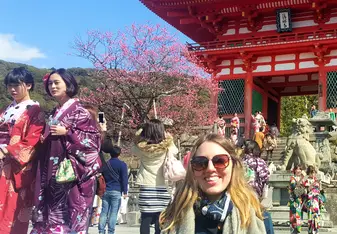 teach in japan, teach esl abroad, travel tips, teach esl, teach english, teach english in japan