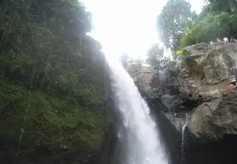 Tegenungan Waterfall