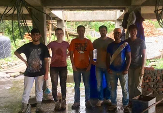 The construction crew 