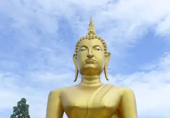 Buddhist Temple: Mae Sariang 