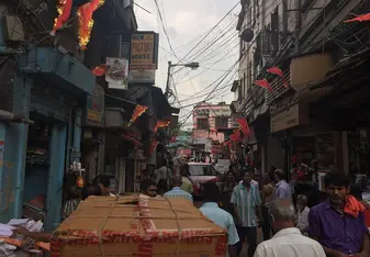 busy street in India