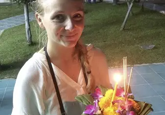 Celebrating Loy Krathong festival