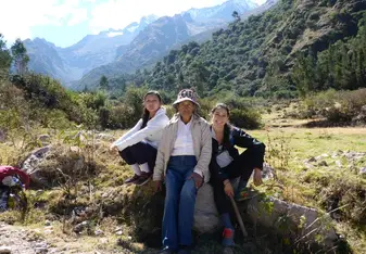 Hiking the high Andes in search for medicinal plants and herbs with the local herbologist