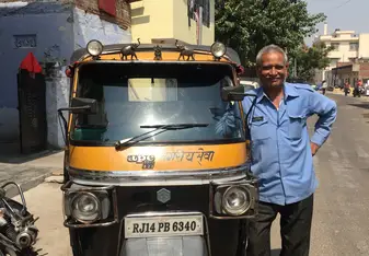 tuktuk driver