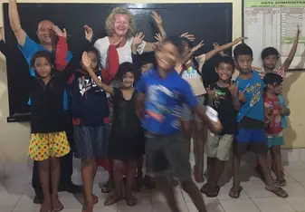 group photo of school children and teacher