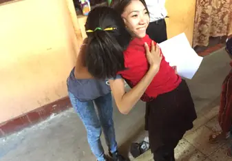 receive drawing from the girl